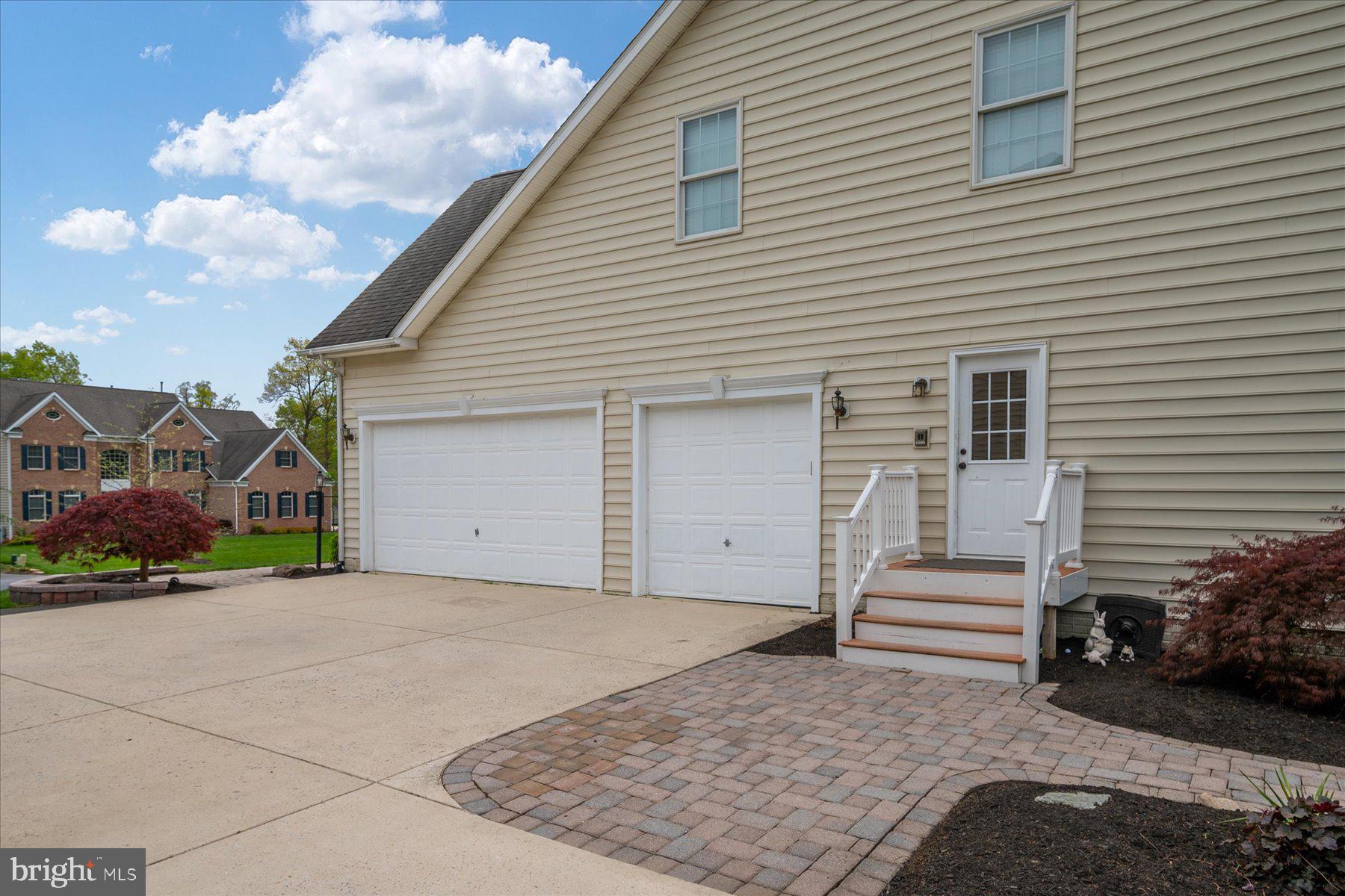 GREENSPRING AT COMPASS POINTE - Residential