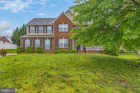 7102 Polly Court, Fort Washington, MD MLS: MDPG2152552