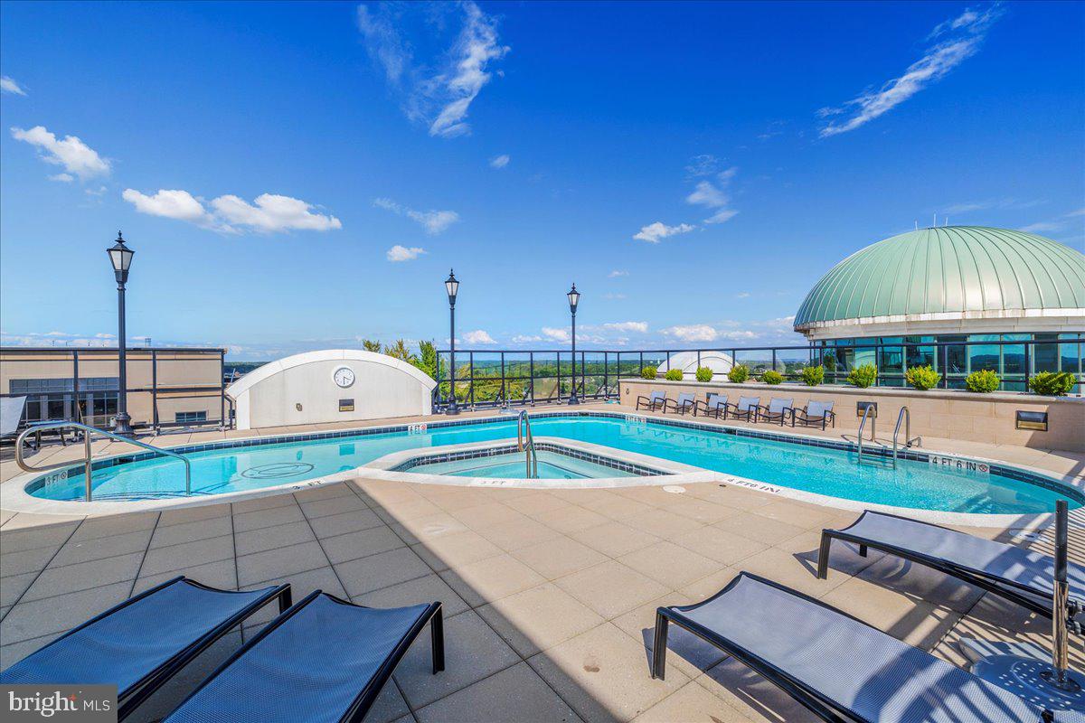 ANNAPOLIS TOWNE CENTRE - Residential