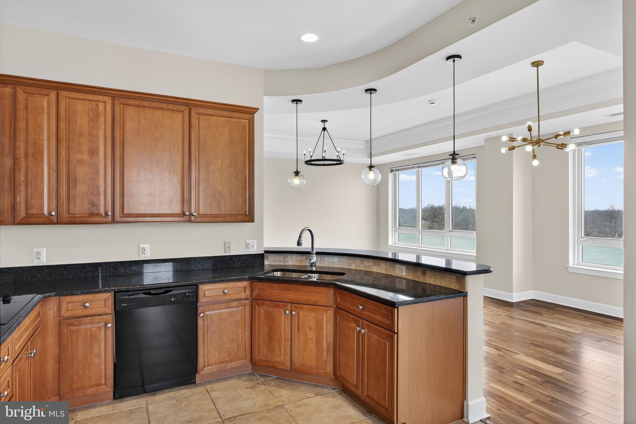 ANNAPOLIS TOWNE CENTRE - Residential