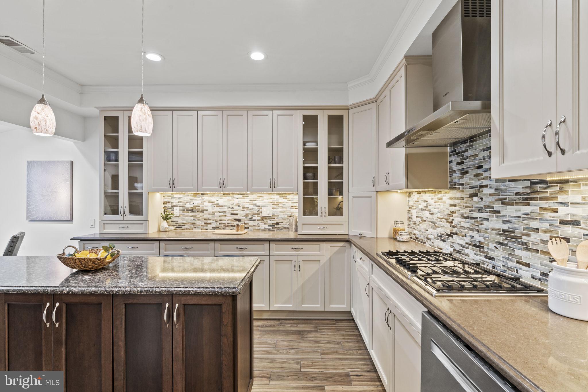 WASHINGTON SQ WEST - Residential