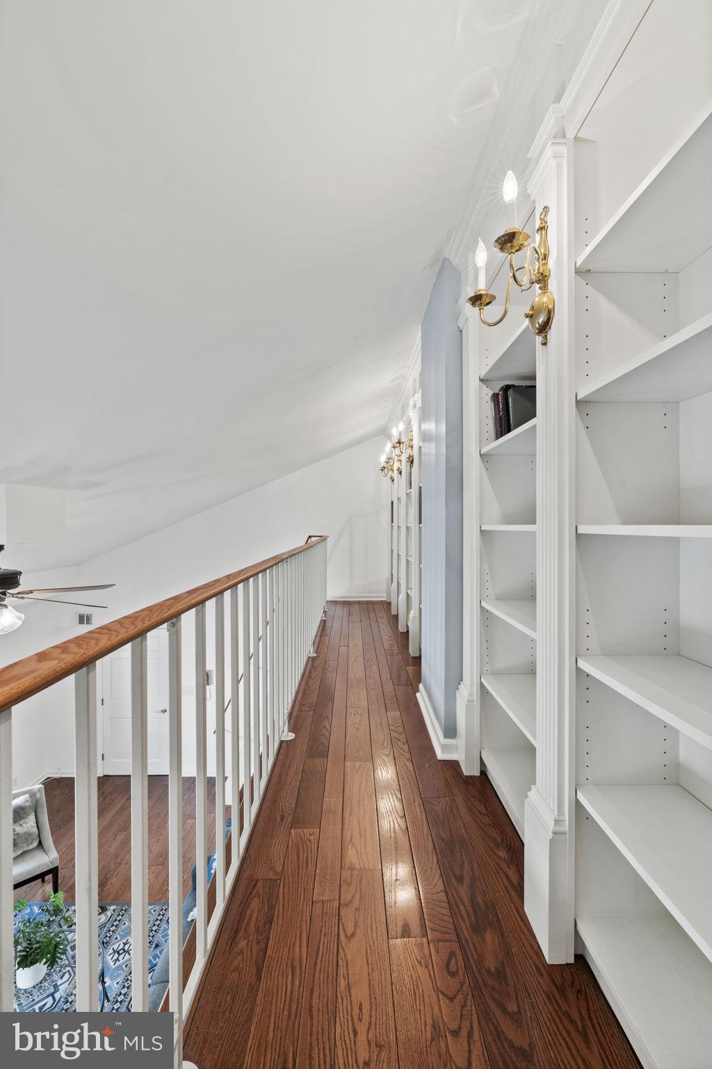 WASHINGTON SQ WEST - Residential