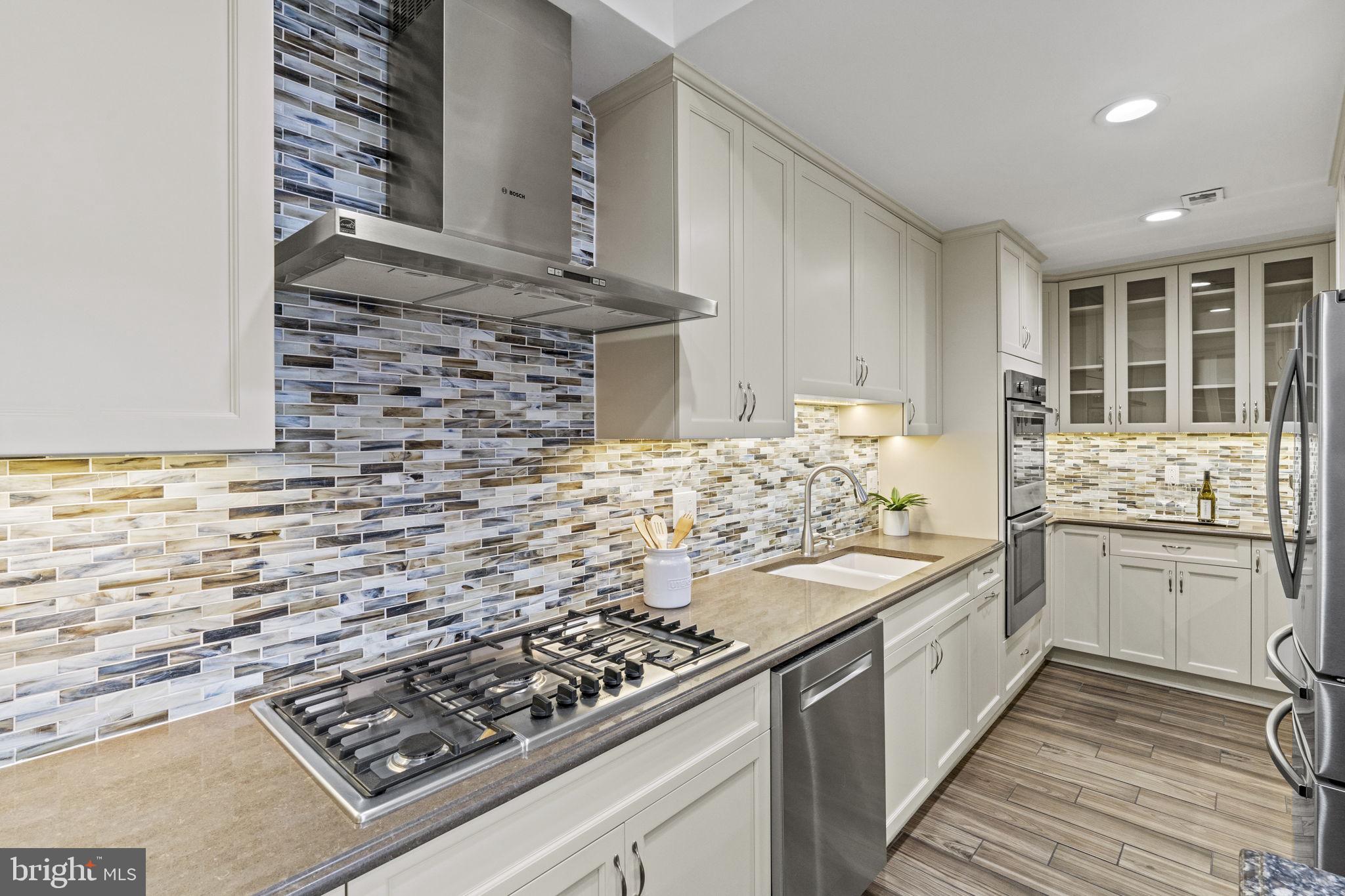 WASHINGTON SQ WEST - Residential