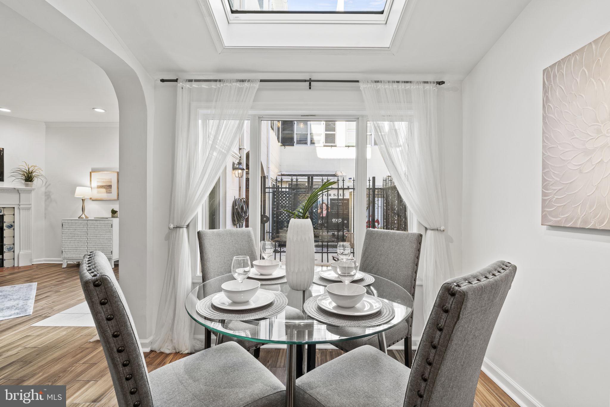 WASHINGTON SQ WEST - Residential