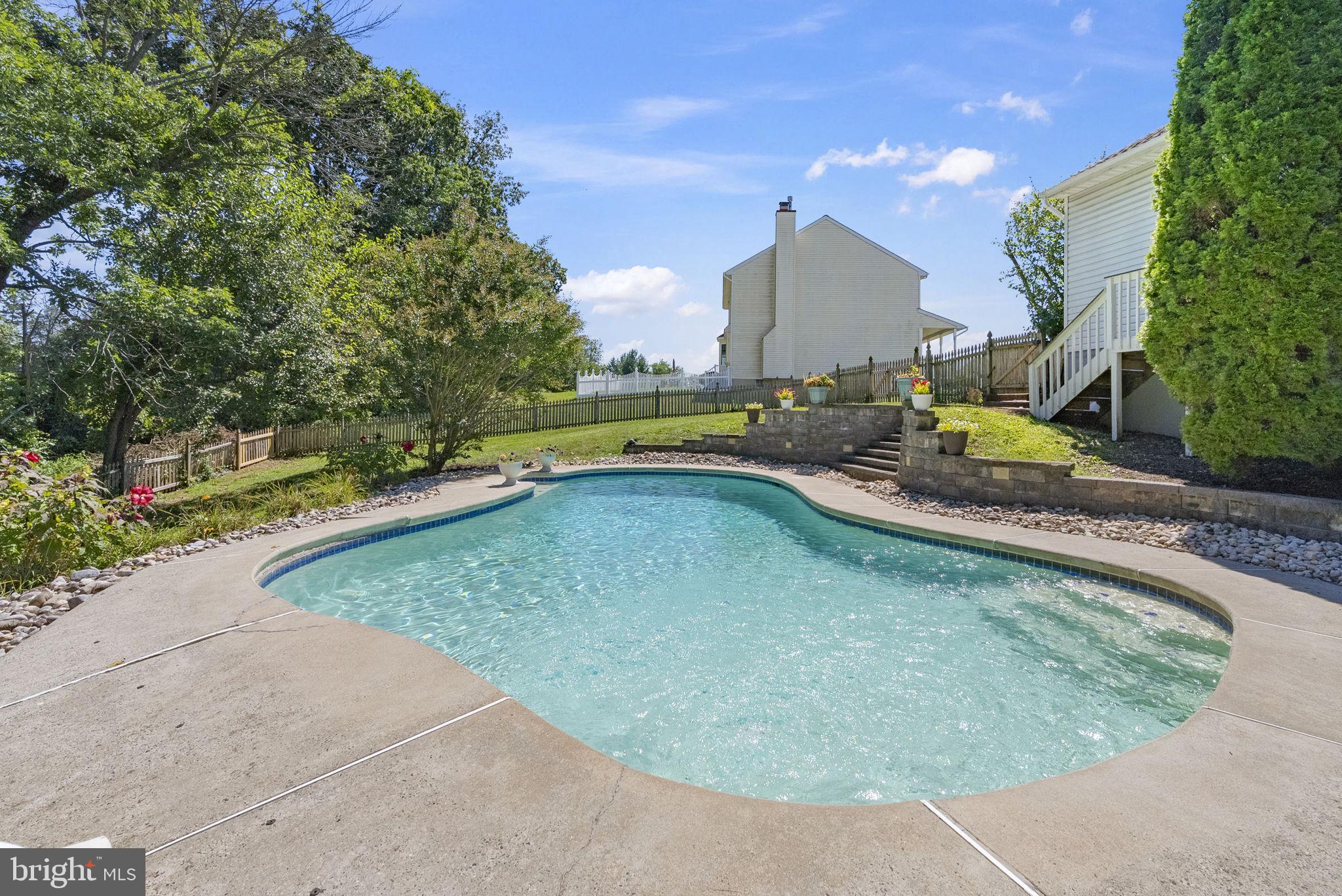 HEATHER VIEW - Residential