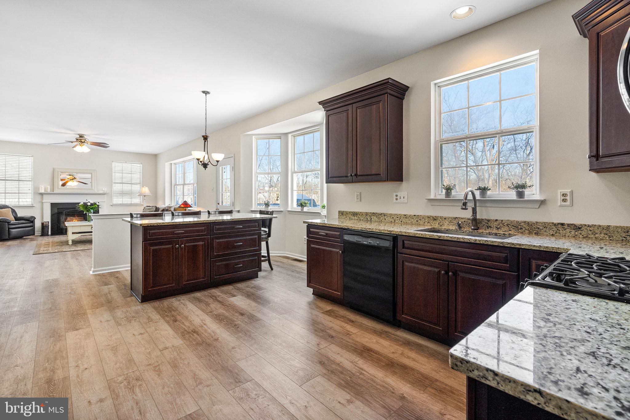 HEATHER VIEW - Residential