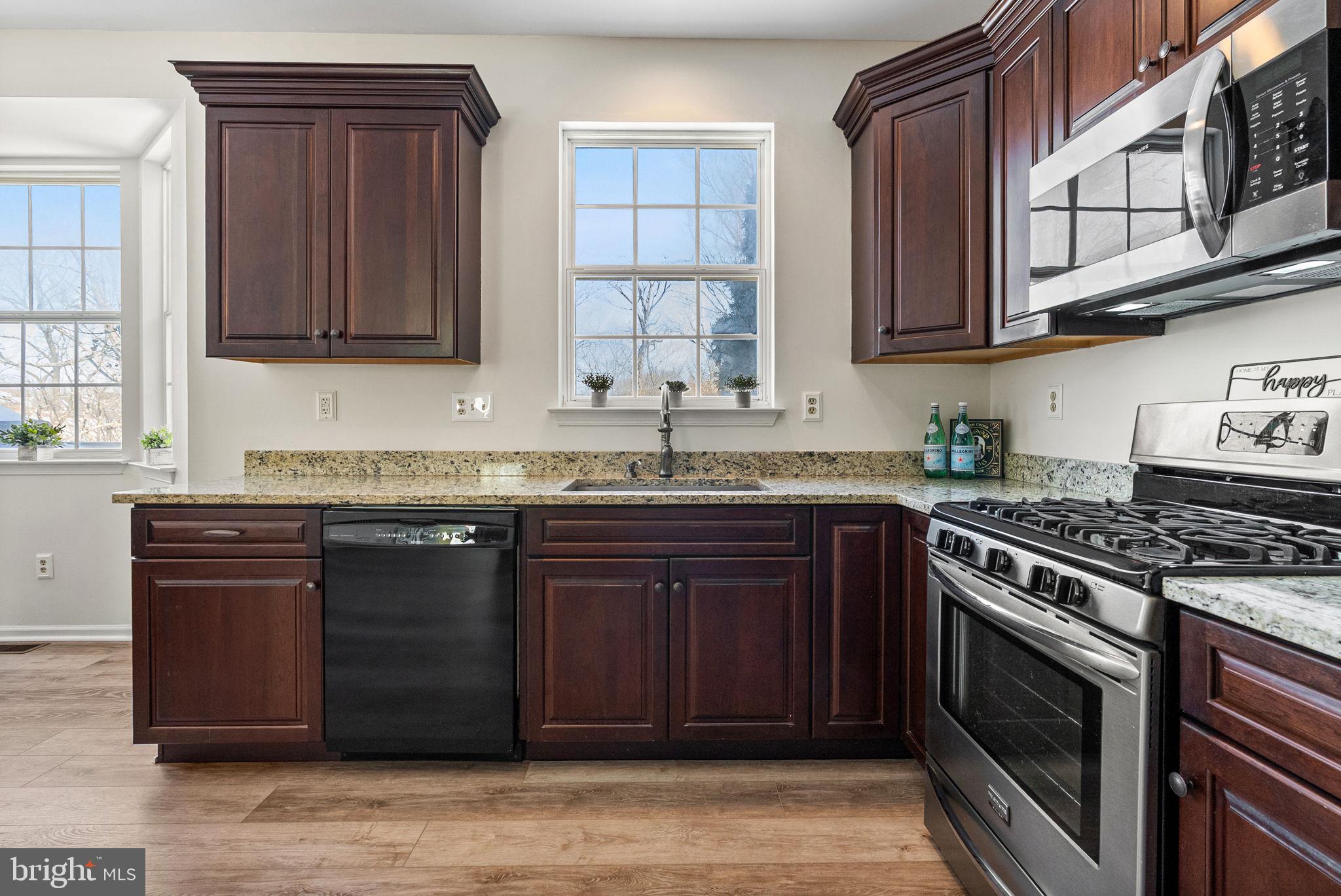 HEATHER VIEW - Residential