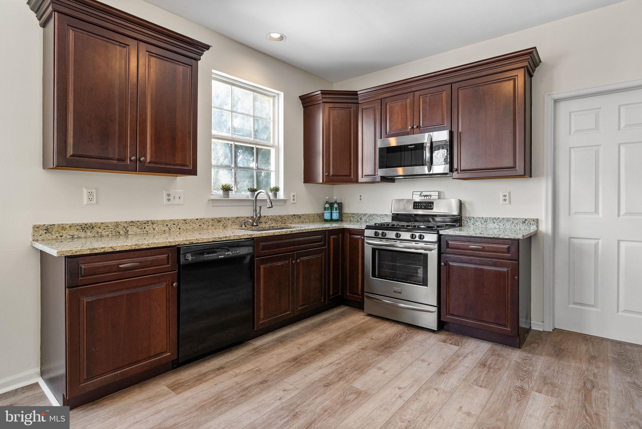 HEATHER VIEW - Residential