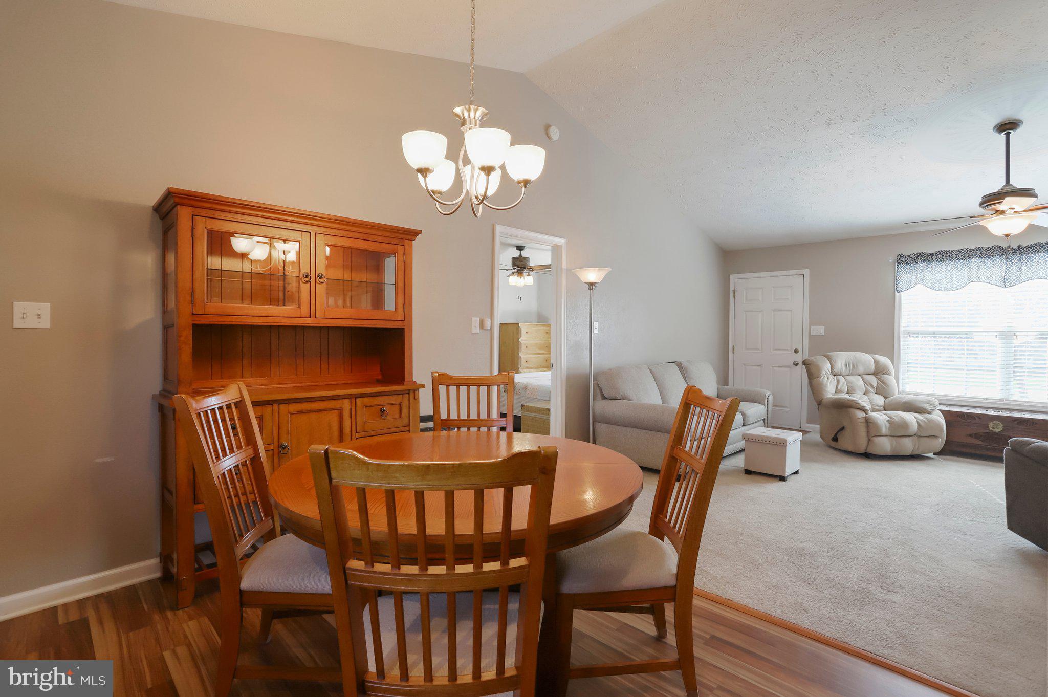 CRESTFIELD - Residential