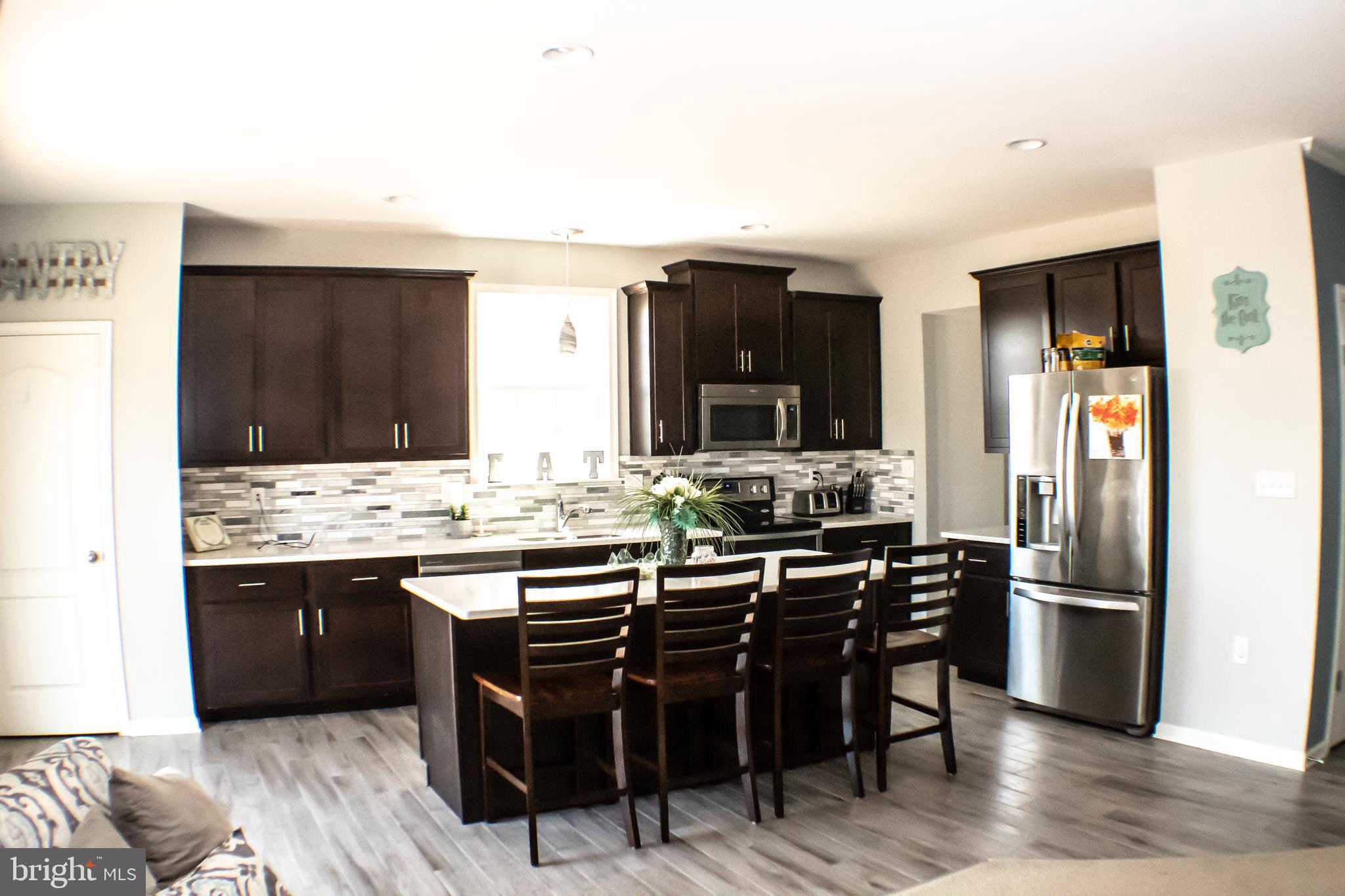 MORNING DOVE ESTATES - Residential