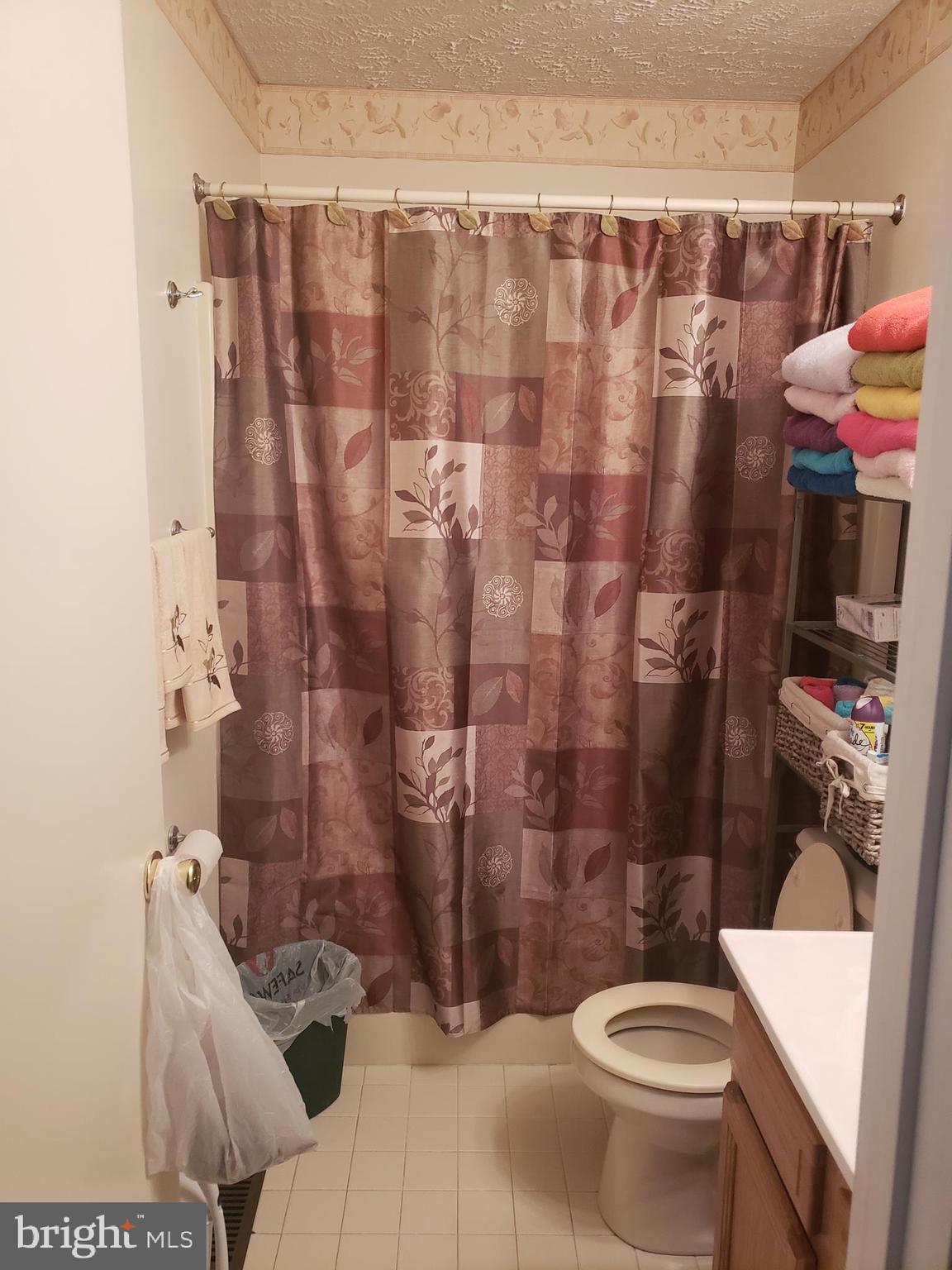 OXFORD LANDING - Residential