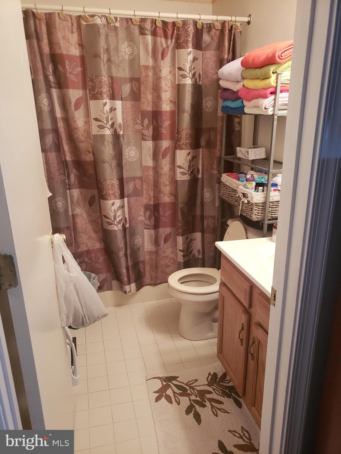 OXFORD LANDING - Residential