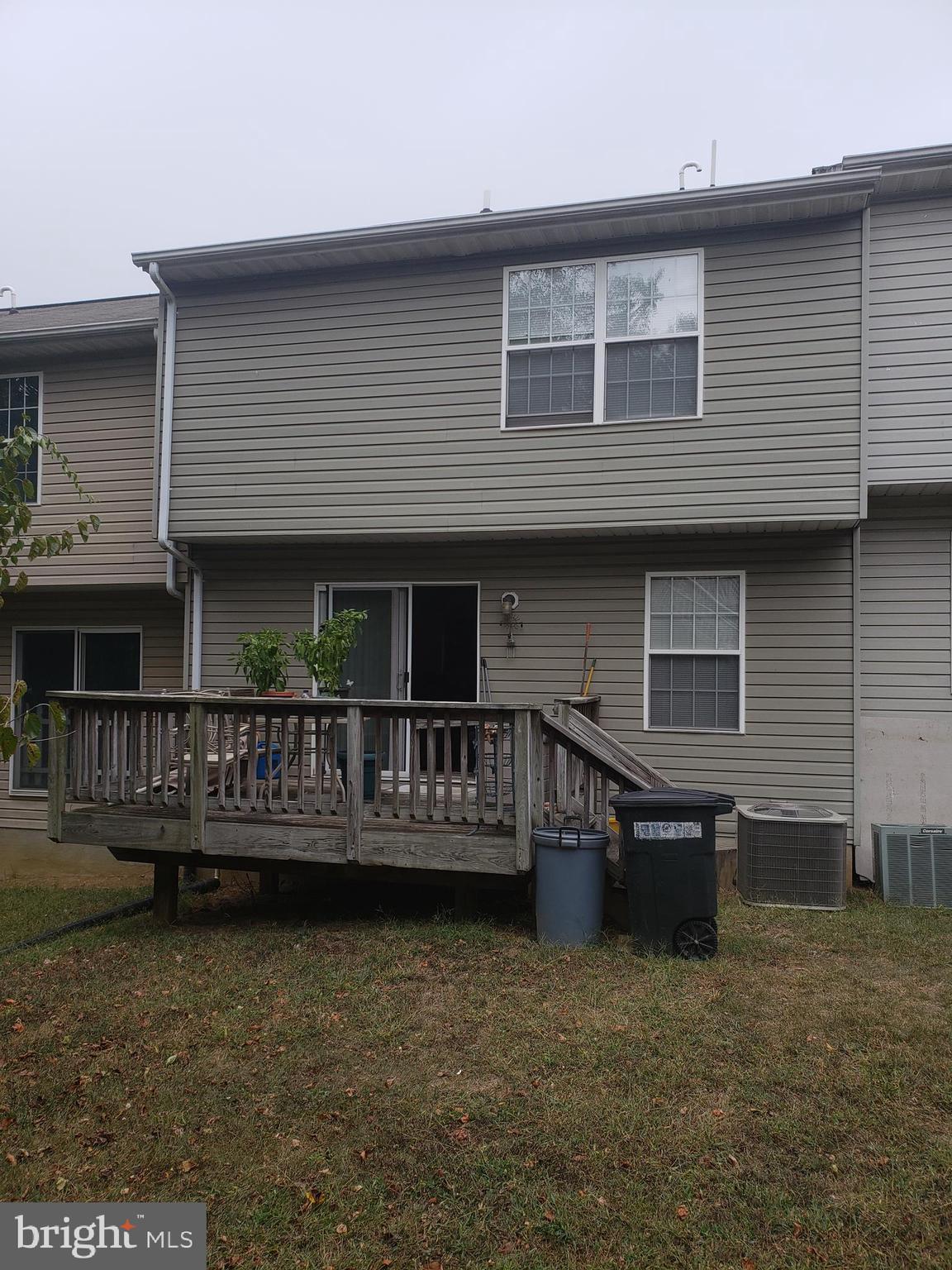 OXFORD LANDING - Residential