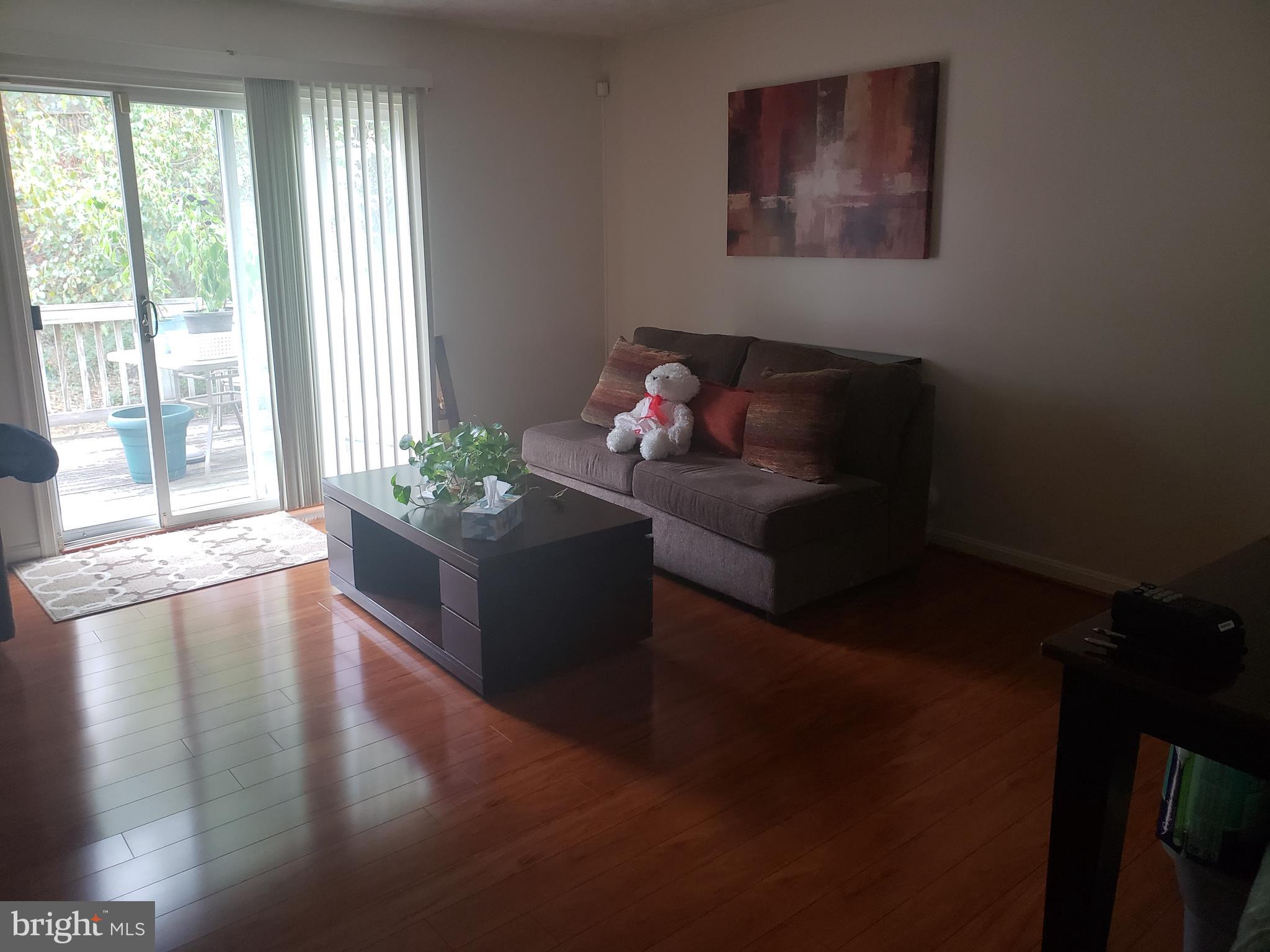 OXFORD LANDING - Residential