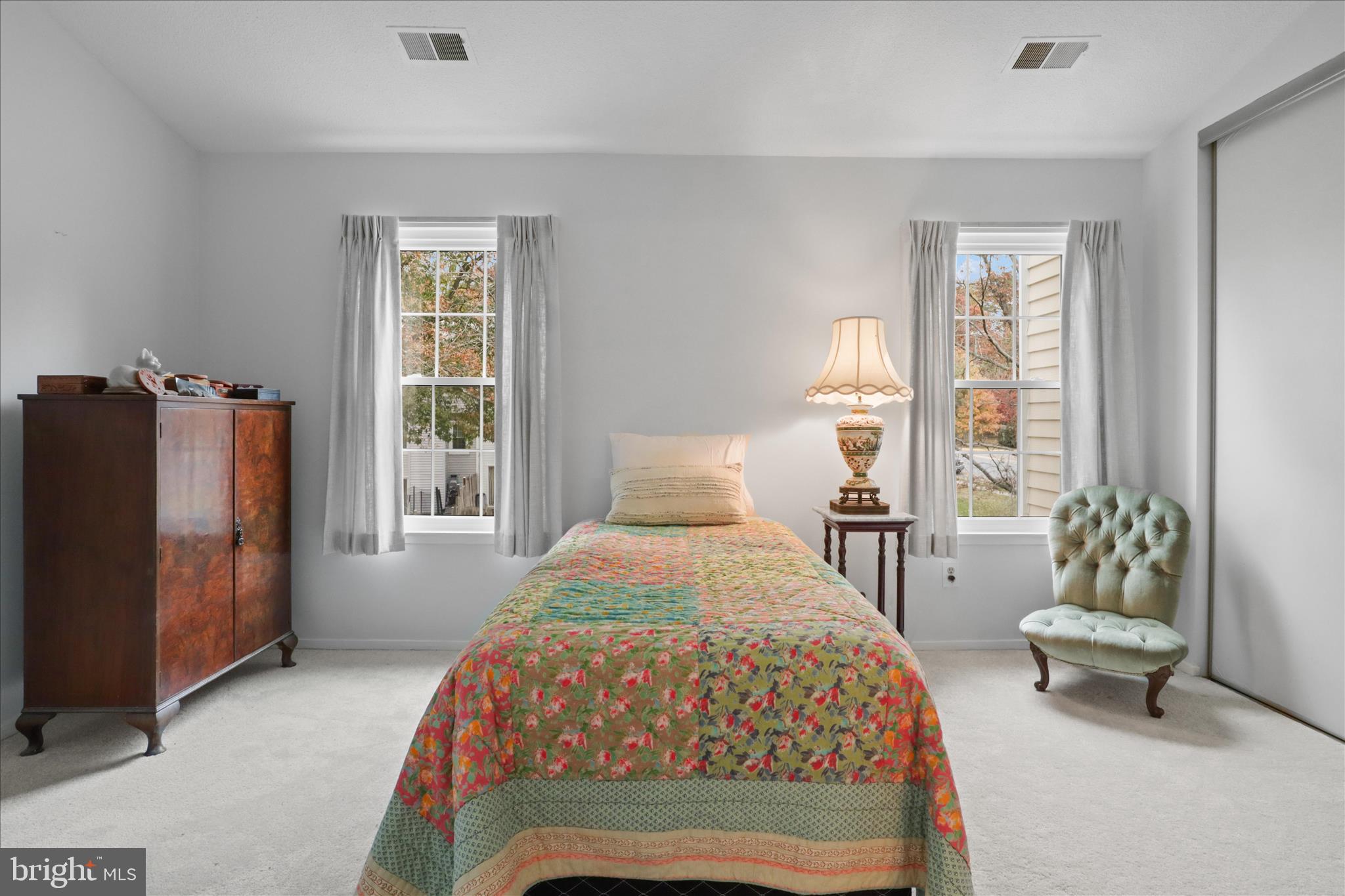 WASHINGTON SQUARE - Residential