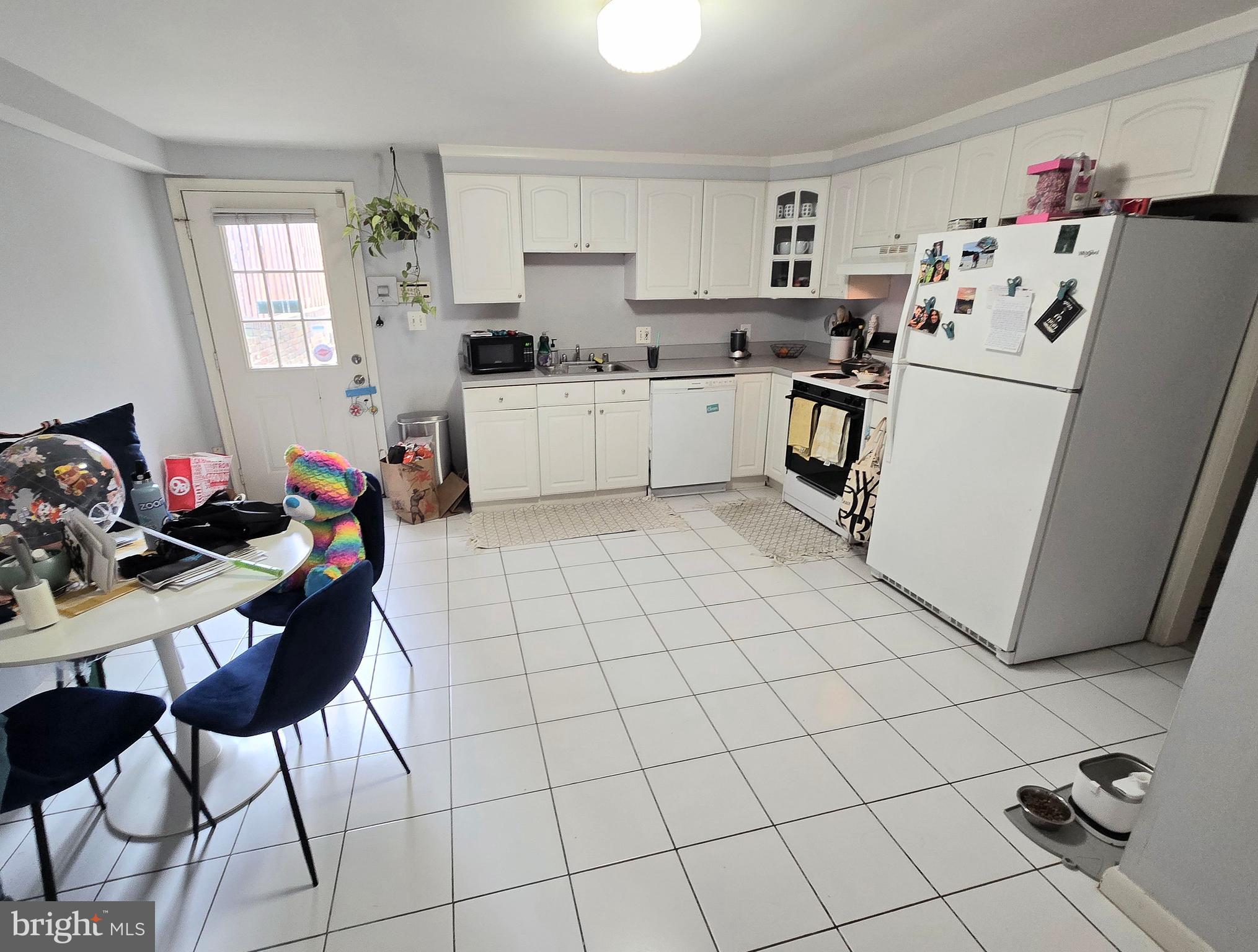 CAPITOL HILL - Residential Lease
