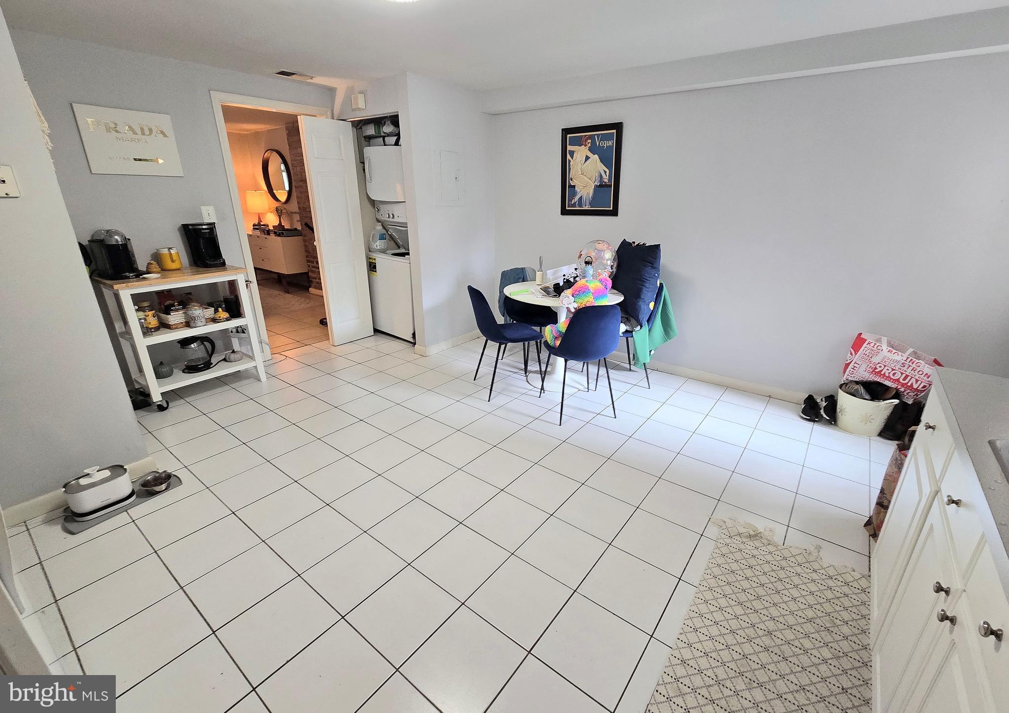 CAPITOL HILL - Residential Lease
