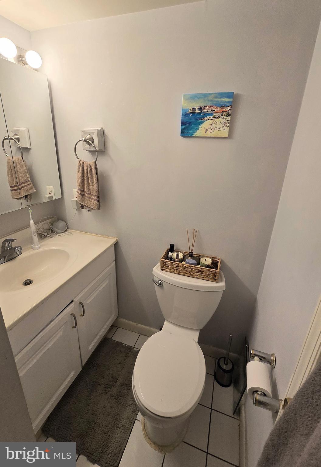 CAPITOL HILL - Residential Lease