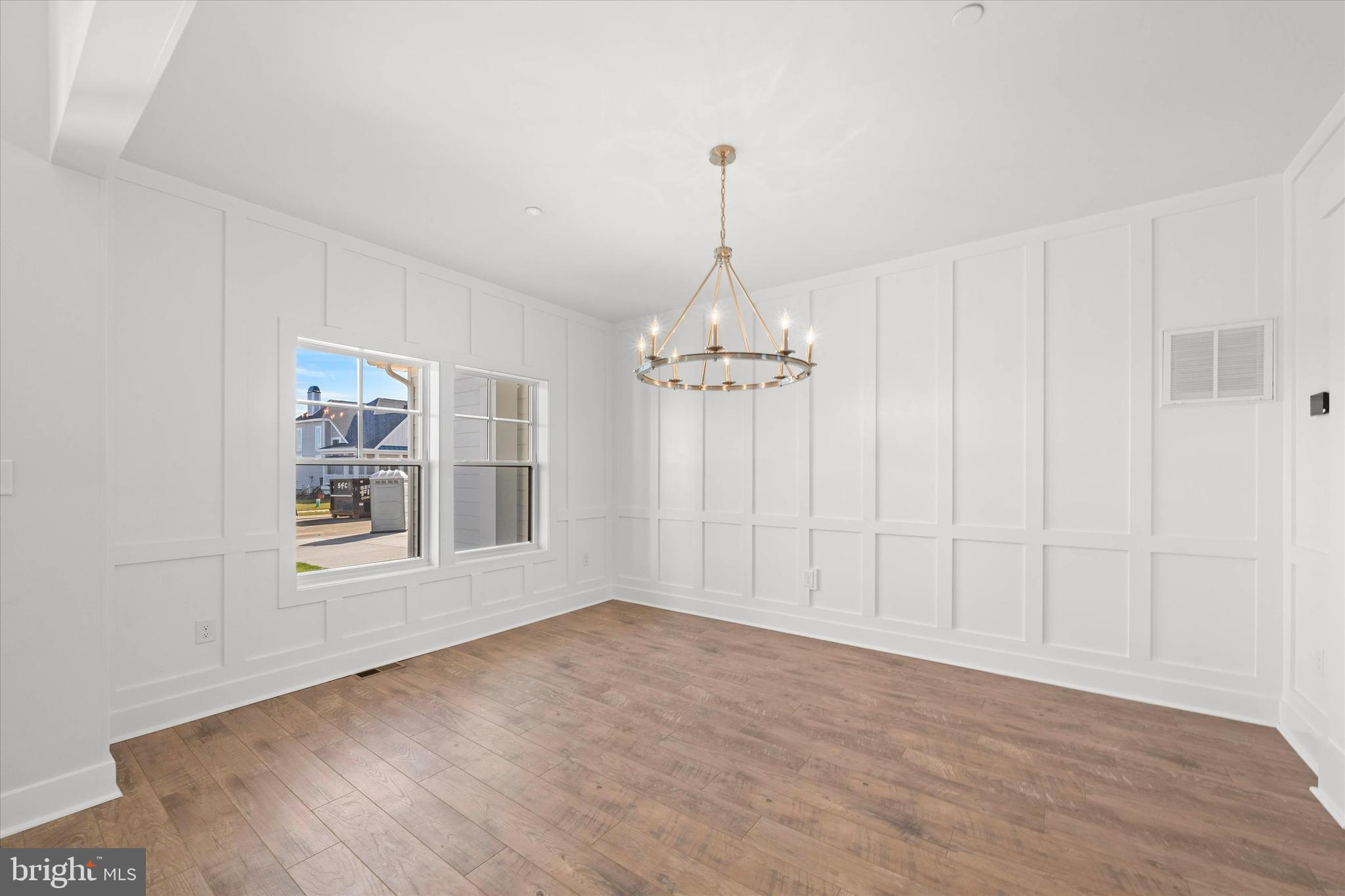 GLEN RIDDLE - Residential