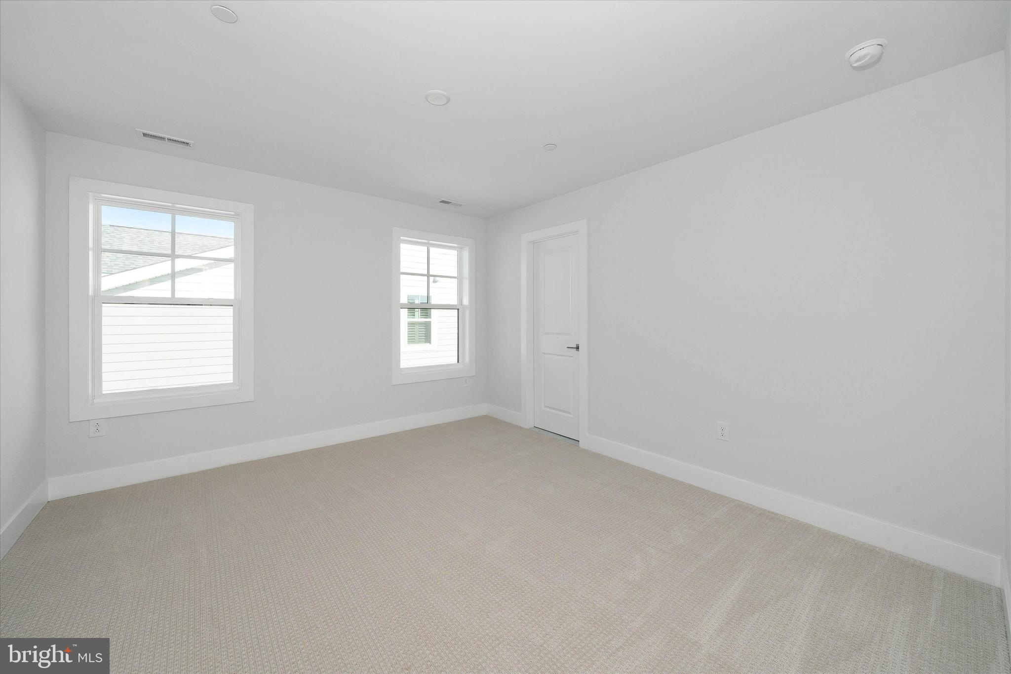 GLEN RIDDLE - Residential