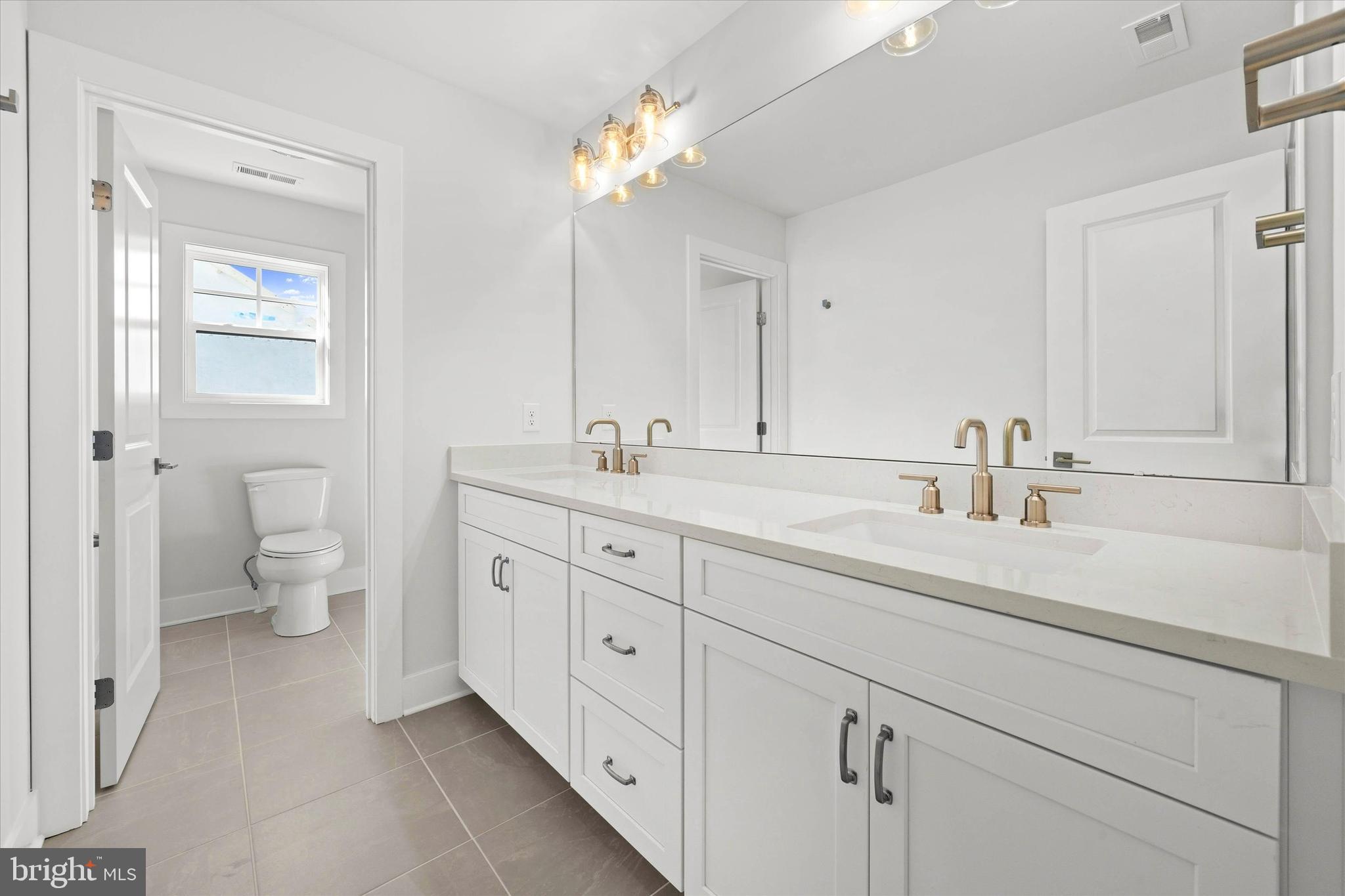 GLEN RIDDLE - Residential