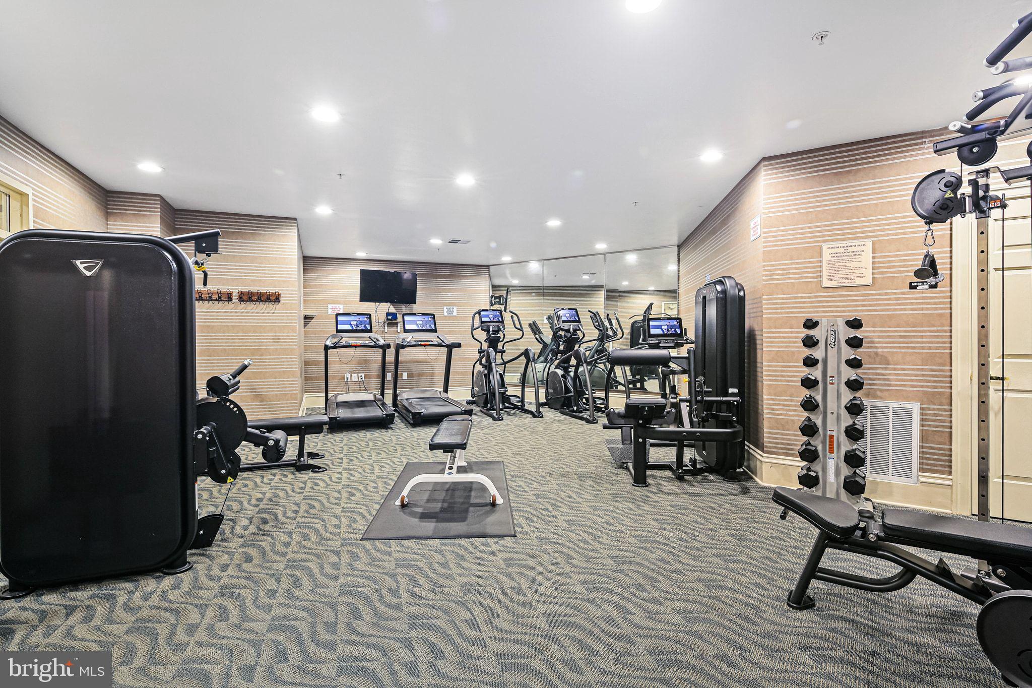 CAMERON GROVE - Residential