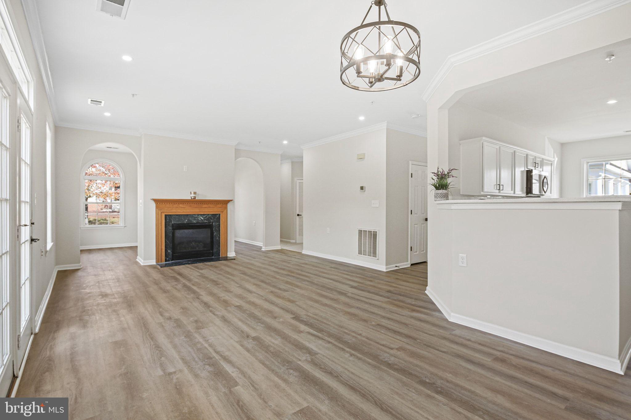 CAMERON GROVE - Residential