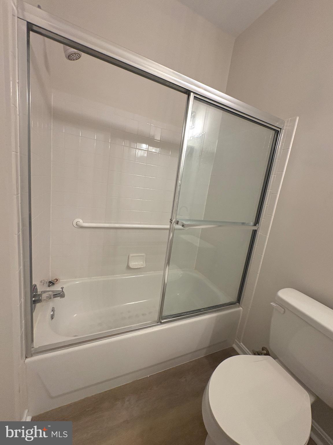 CAMERON GROVE - Residential