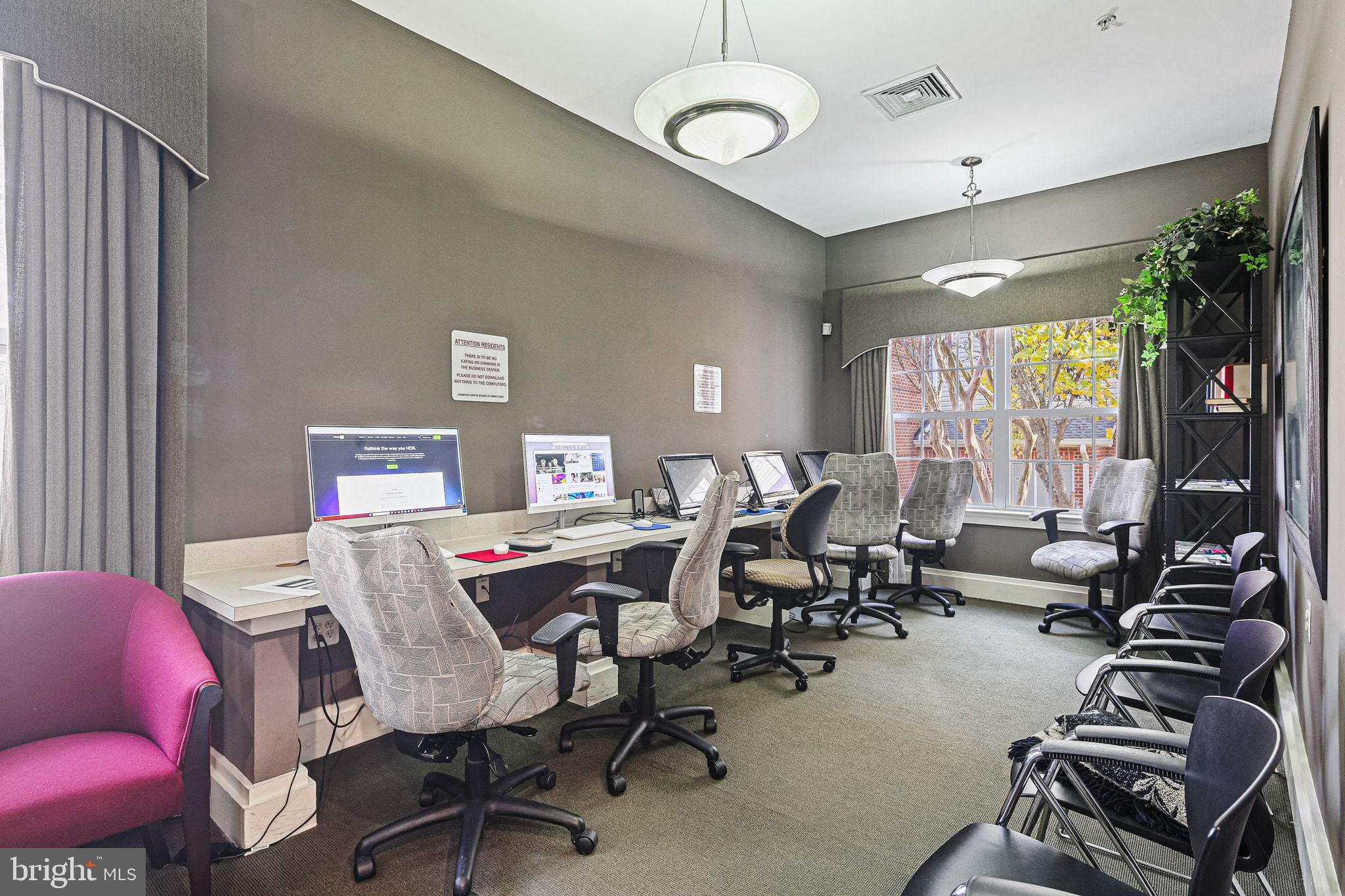 CAMERON GROVE - Residential