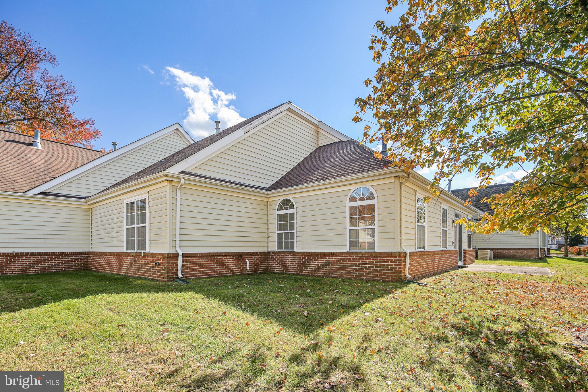 CAMERON GROVE - Residential