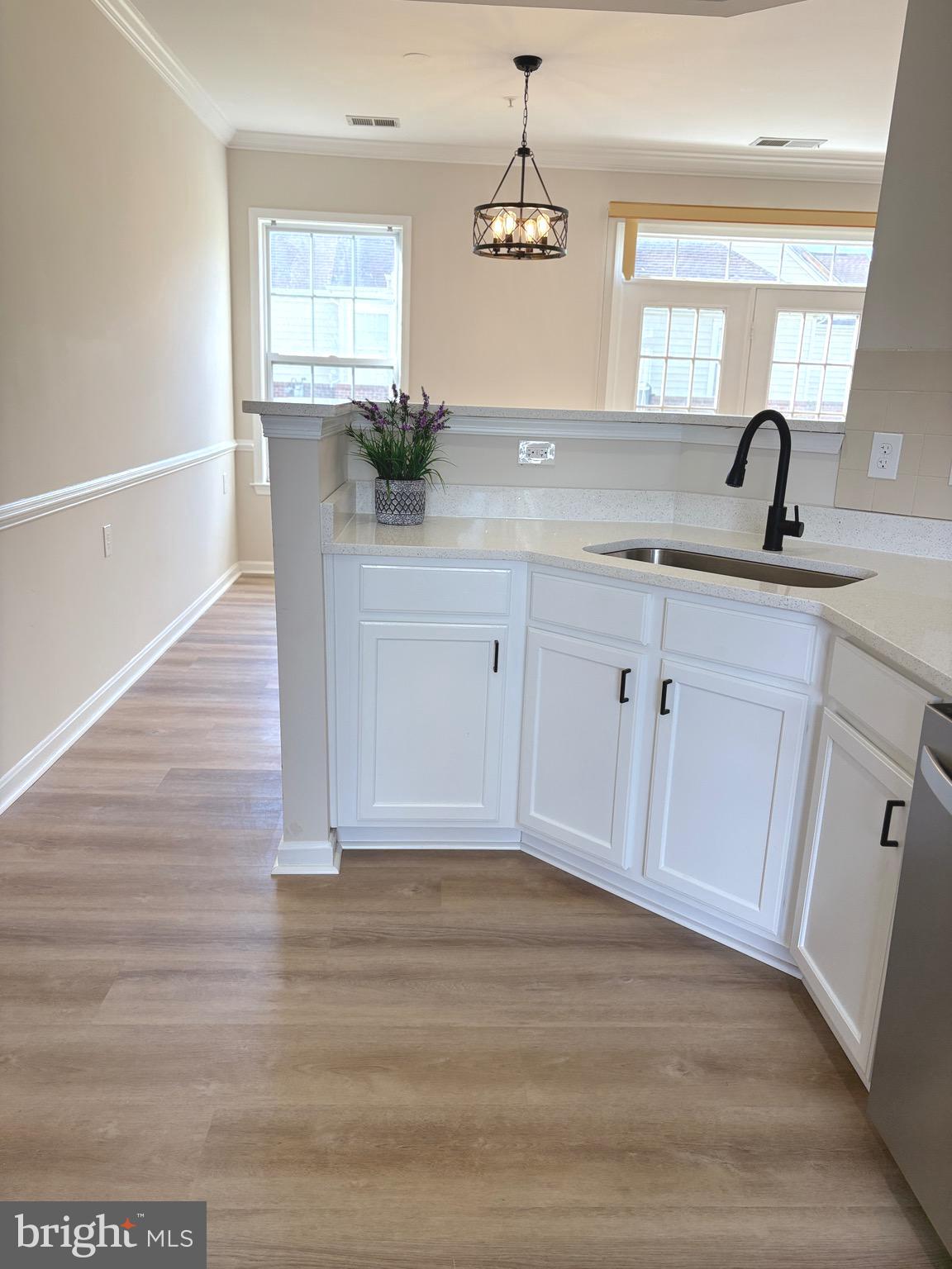 CAMERON GROVE - Residential