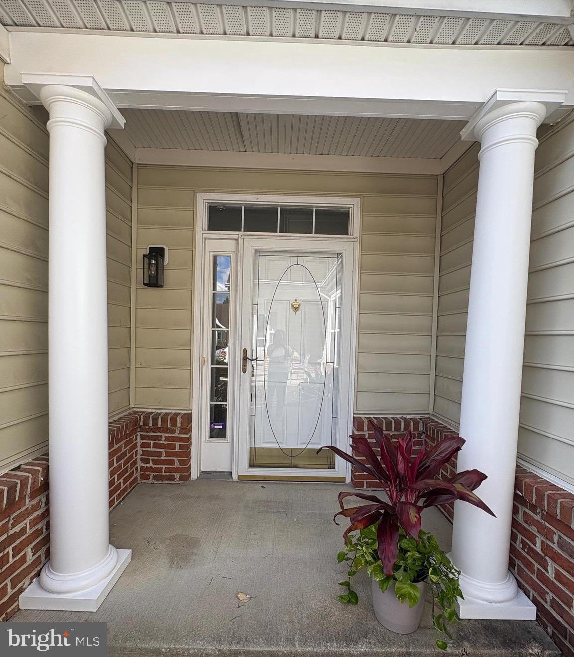 CAMERON GROVE - Residential