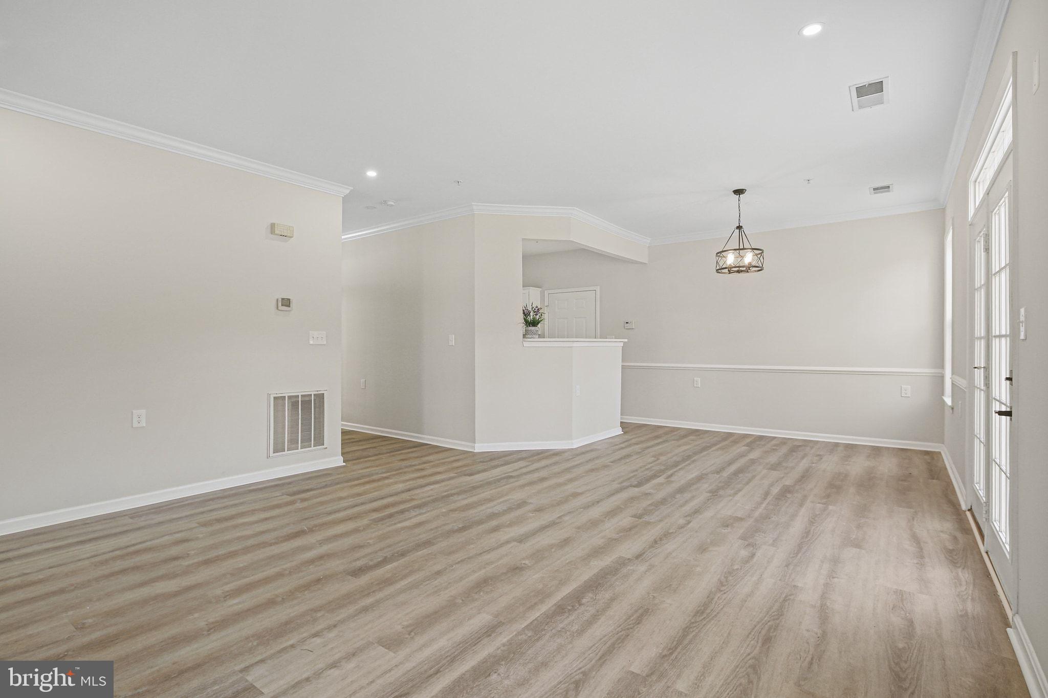 CAMERON GROVE - Residential