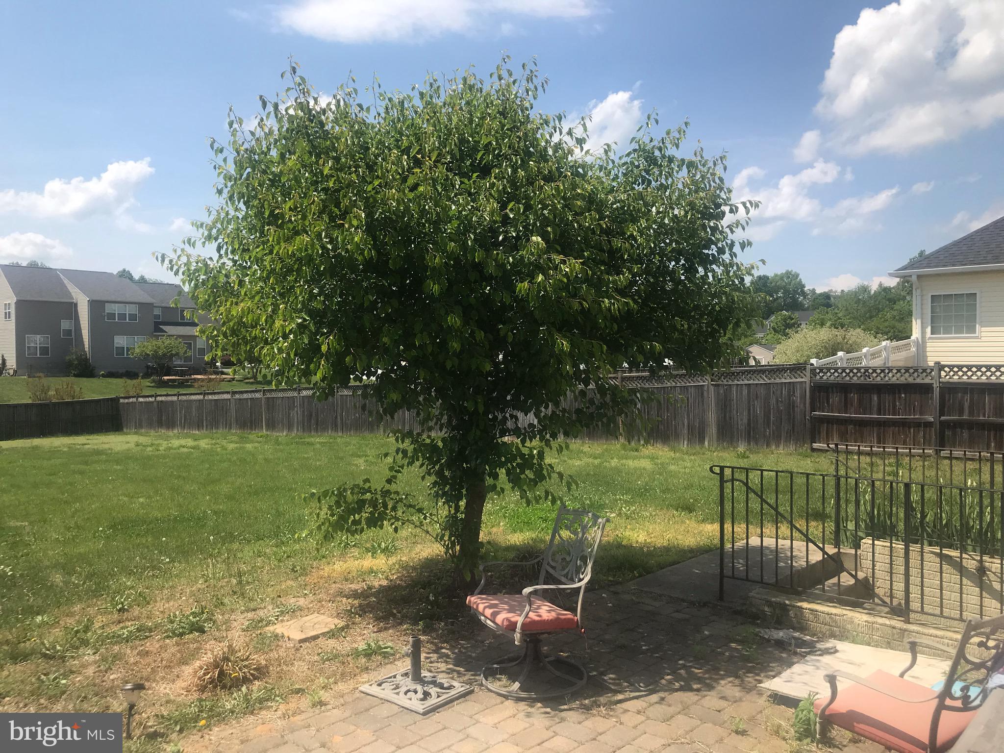 KINGS GRANT LA PLATA - Residential Lease