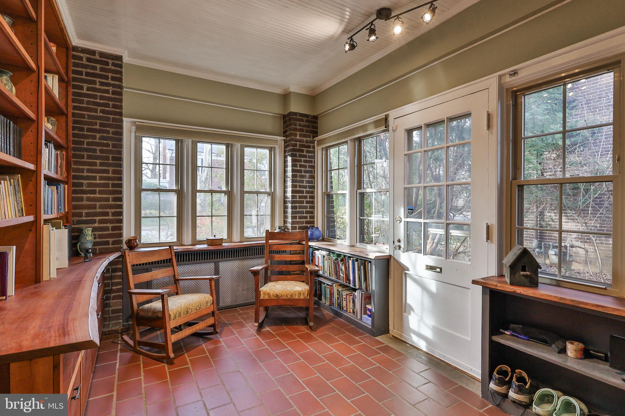 1808 SYCAMORE STREET