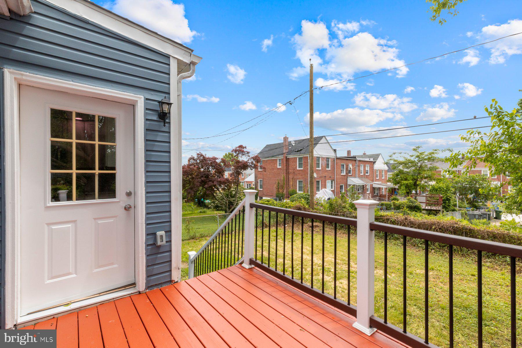MAYFIELD - Residential