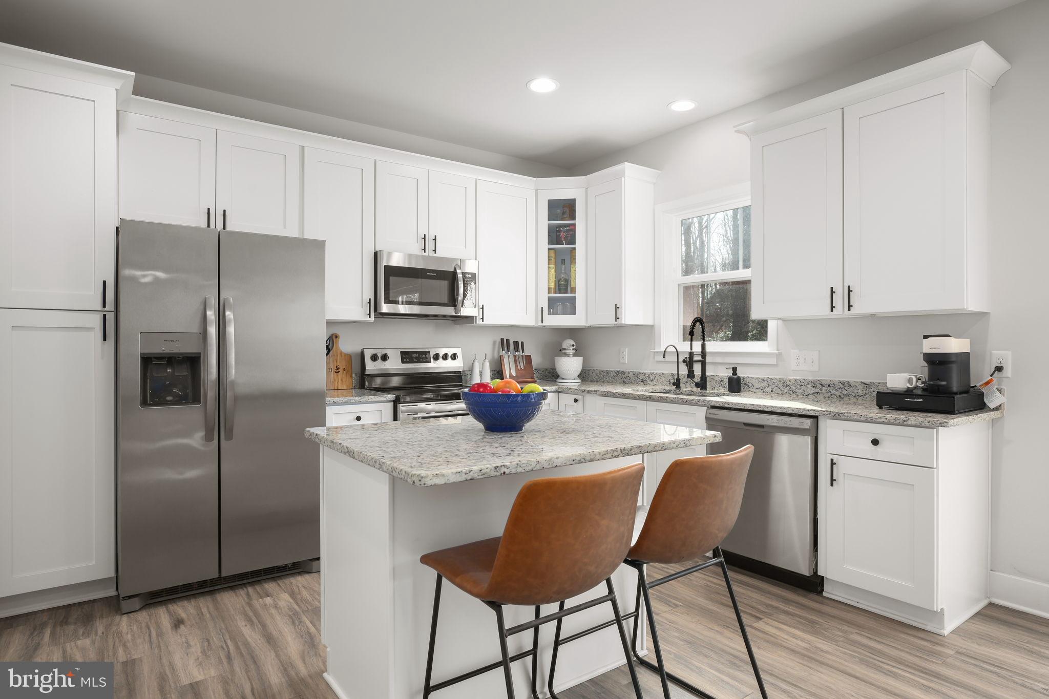 LAKE OF THE WOODS - Residential