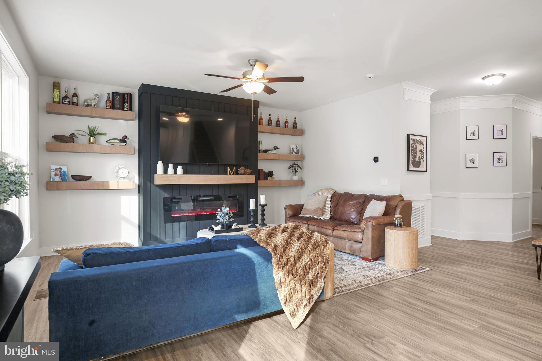 LAKE OF THE WOODS - Residential