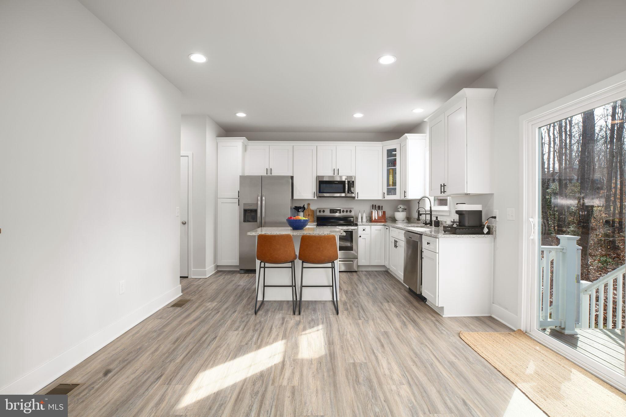 LAKE OF THE WOODS - Residential