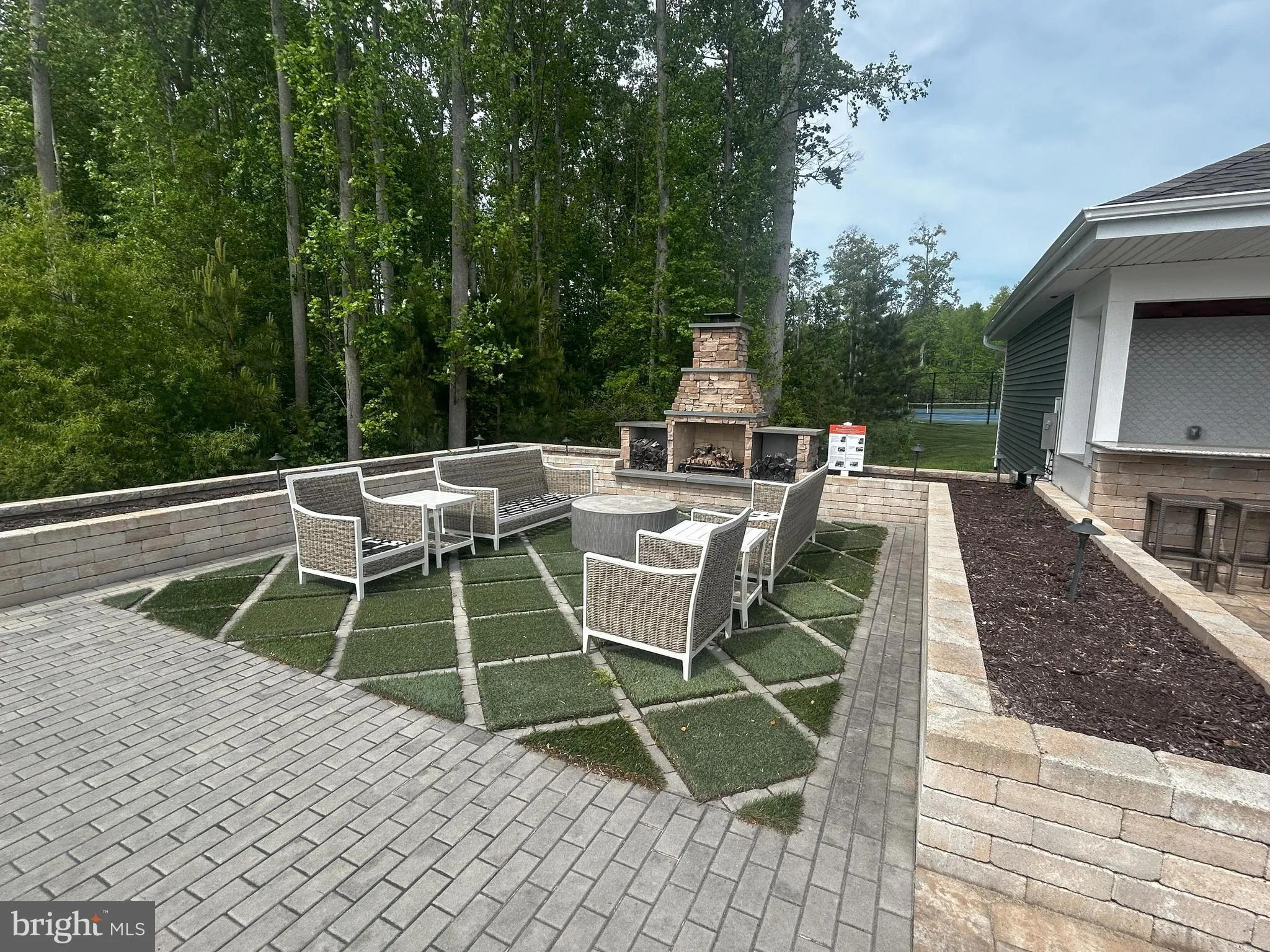 Lewes, Delaware 19958, United States, 4 Bedrooms Bedrooms, ,3 BathroomsBathrooms,Residential,Contingent,128975