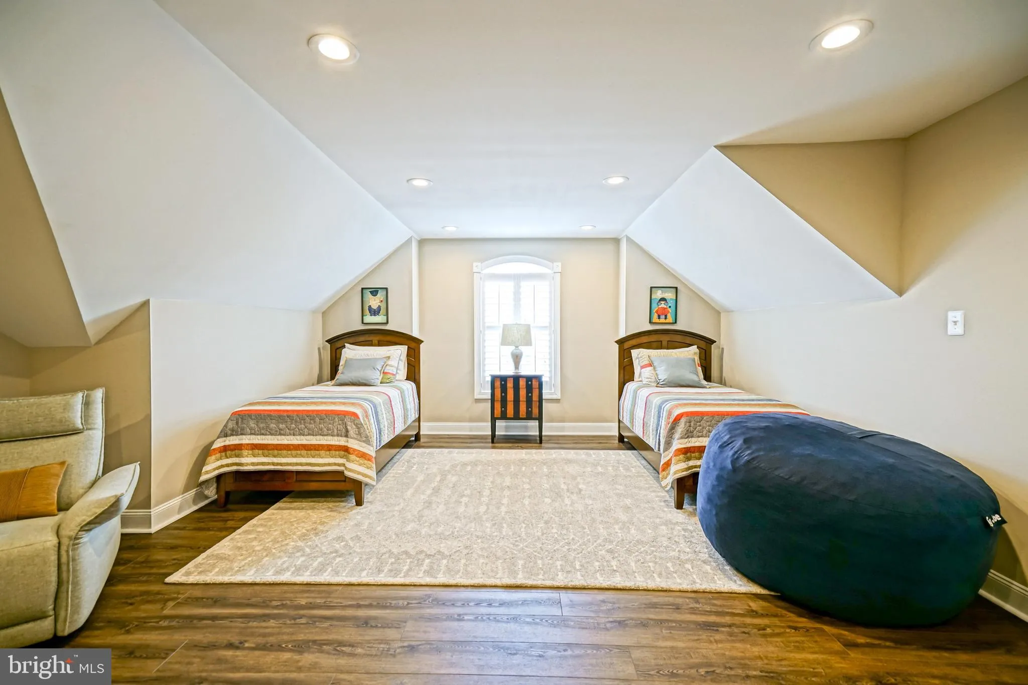 Lewes, Delaware 19958, United States, 4 Bedrooms Bedrooms, ,3 BathroomsBathrooms,Residential,Contingent,128975