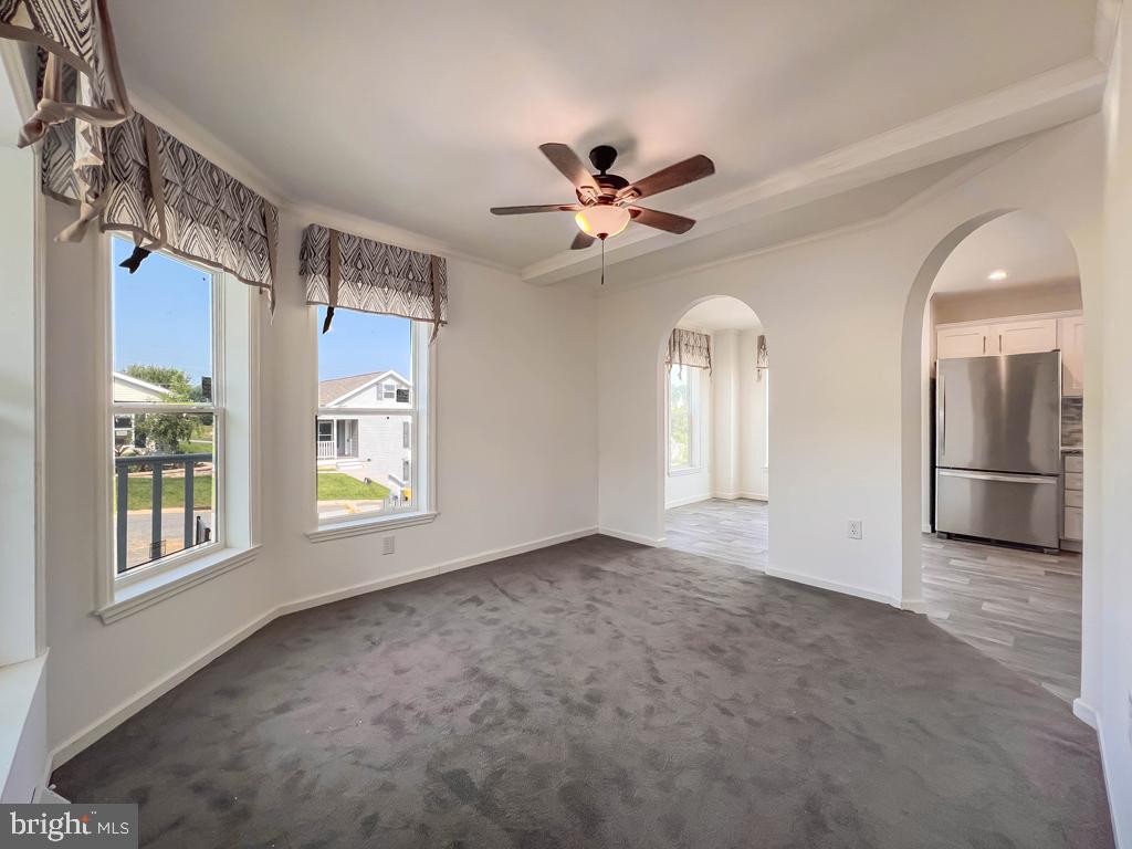 LINDALE VILLAGE - Residential