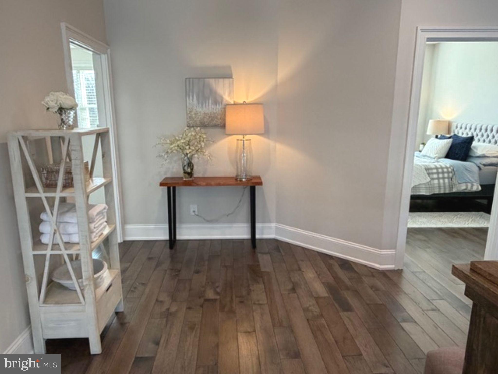 ROCKY HILL - Residential