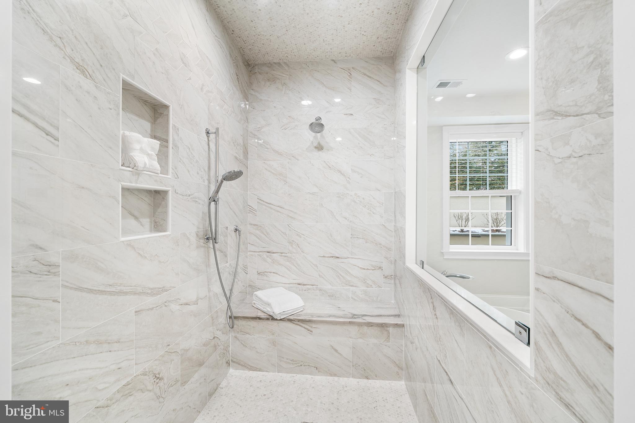 ROCKY HILL - Residential