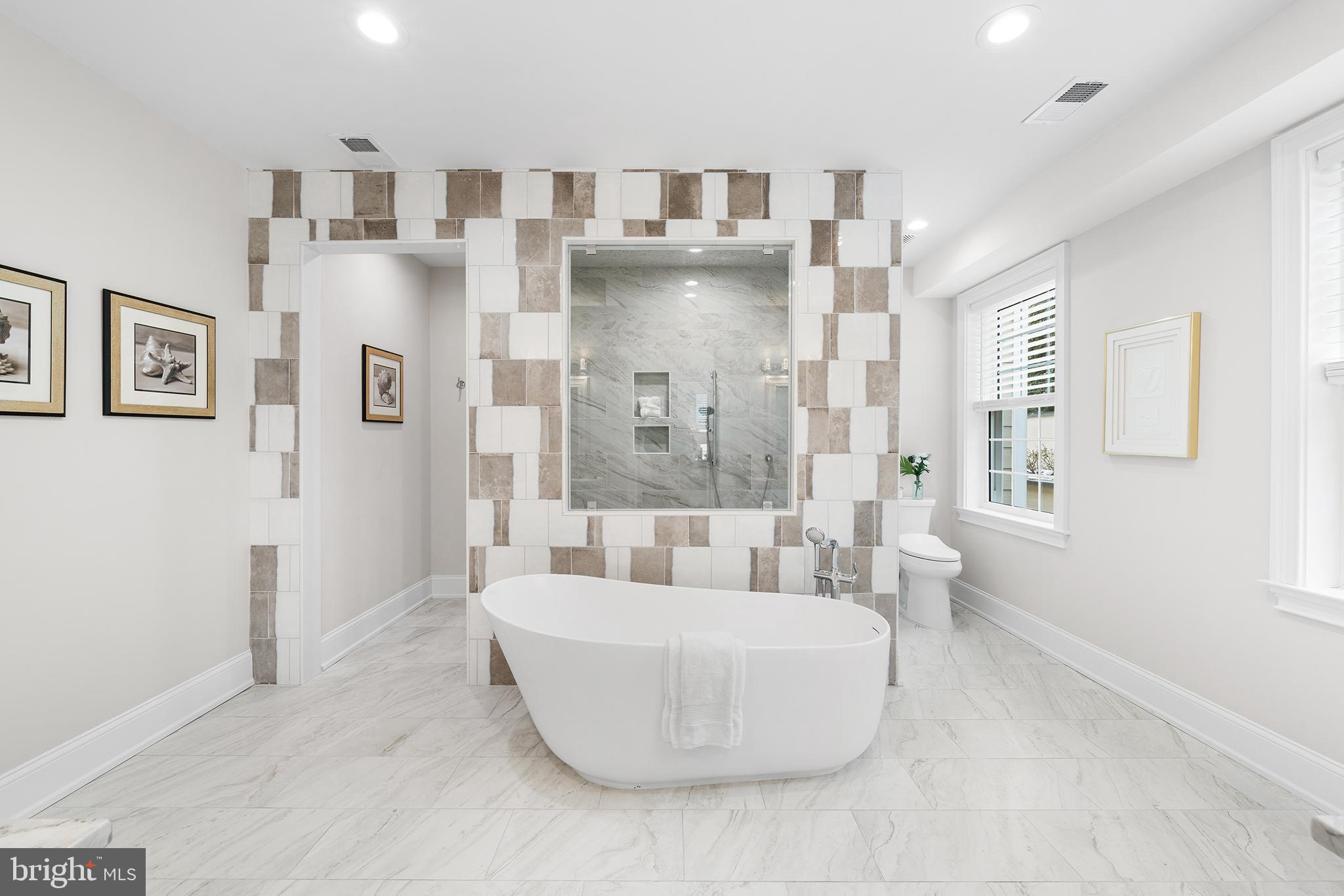 ROCKY HILL - Residential