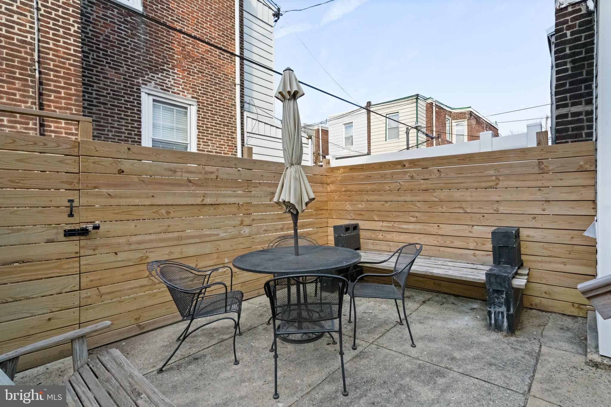 PORT RICHMOND - Residential