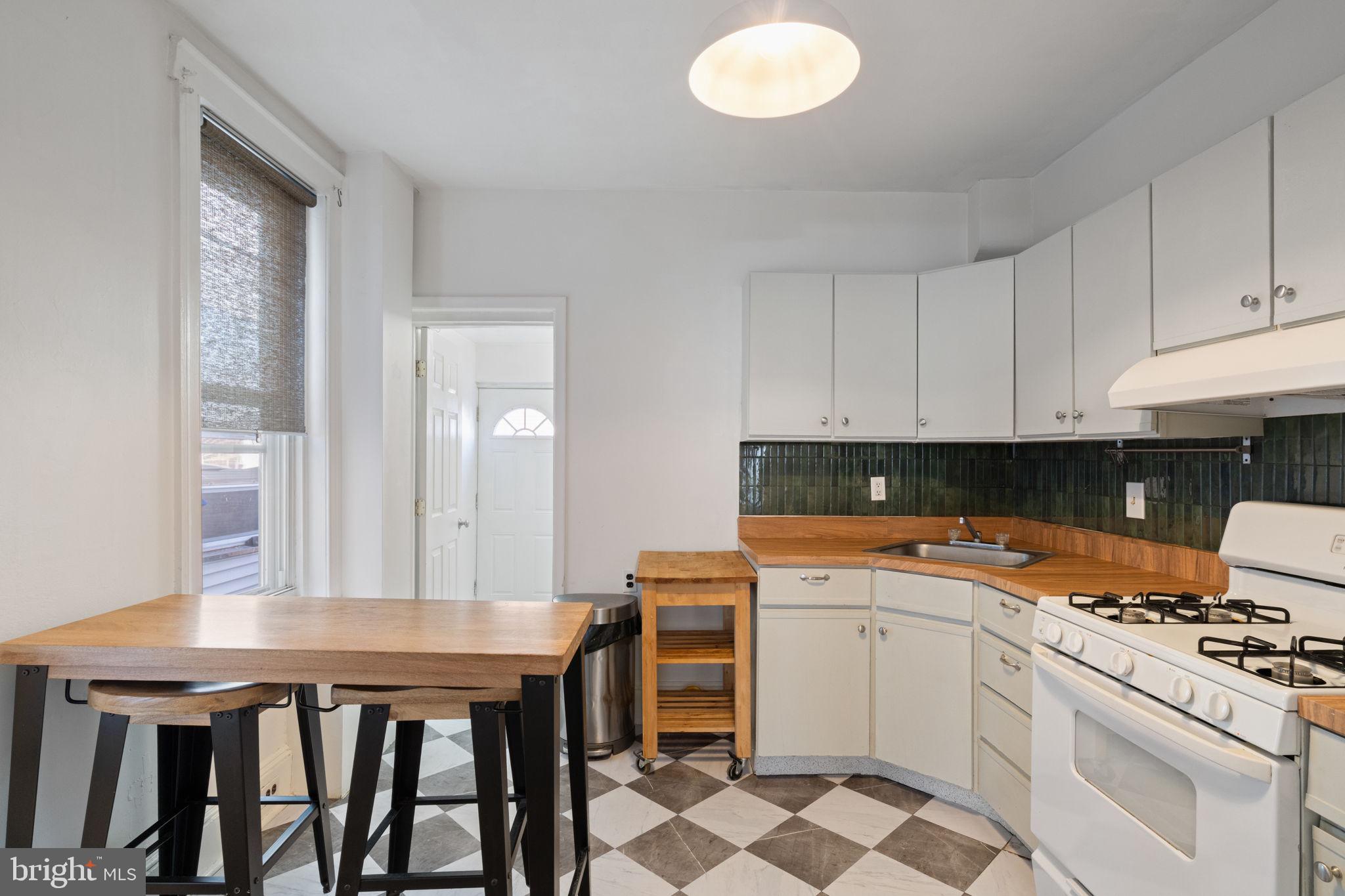 PORT RICHMOND - Residential