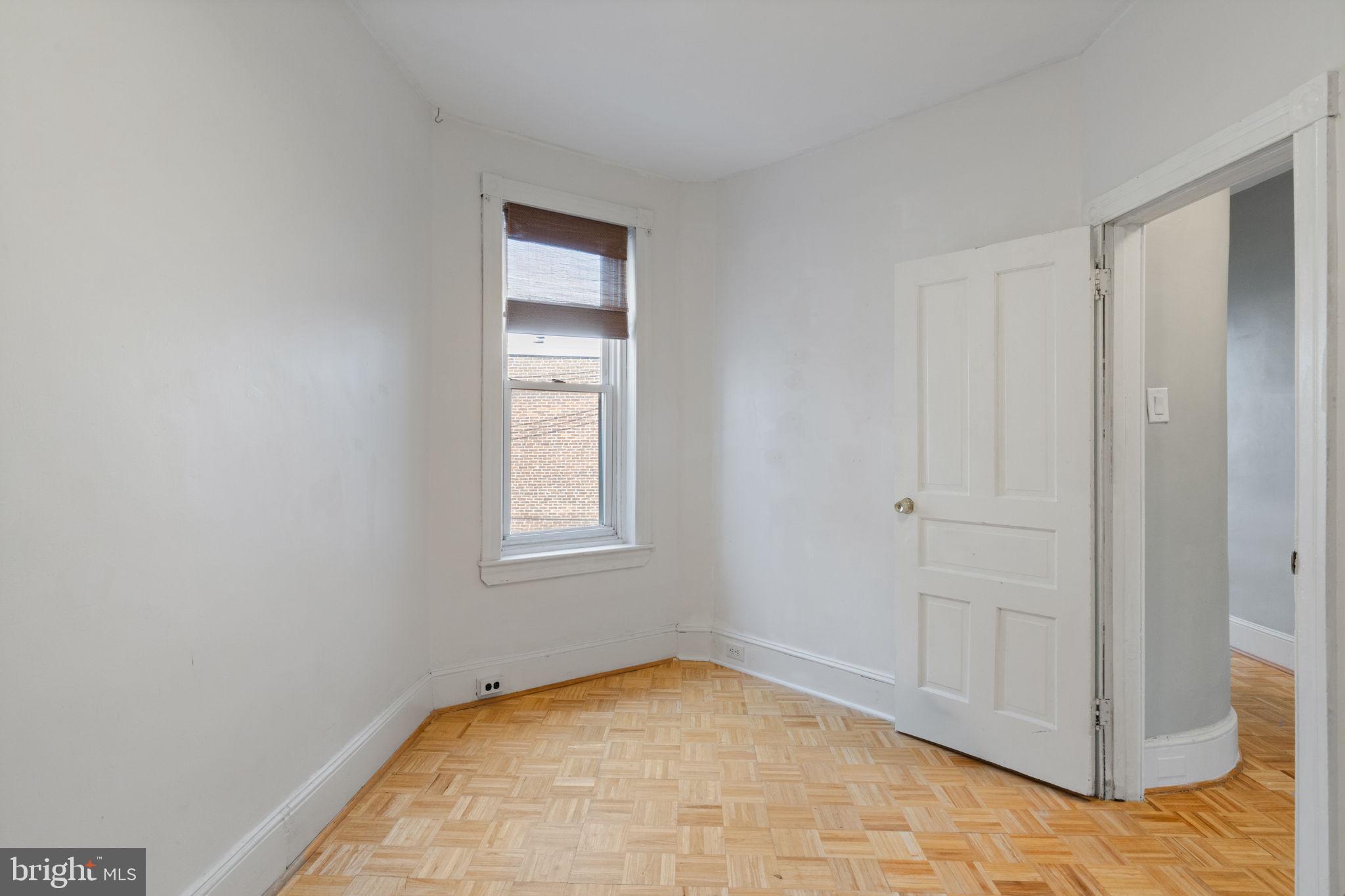 PORT RICHMOND - Residential