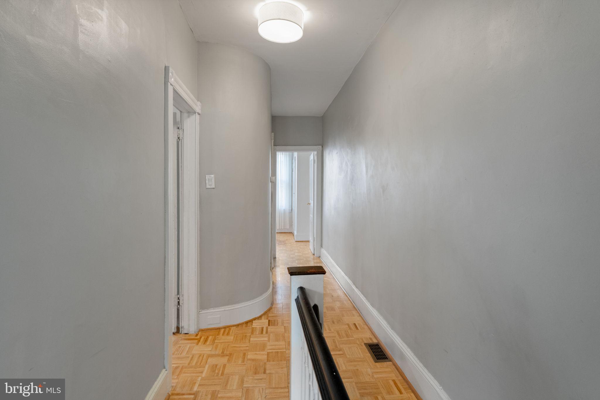 PORT RICHMOND - Residential