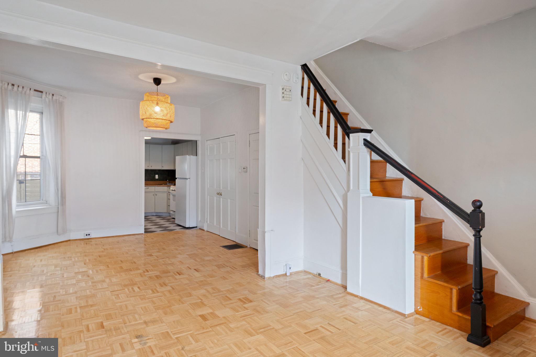 PORT RICHMOND - Residential